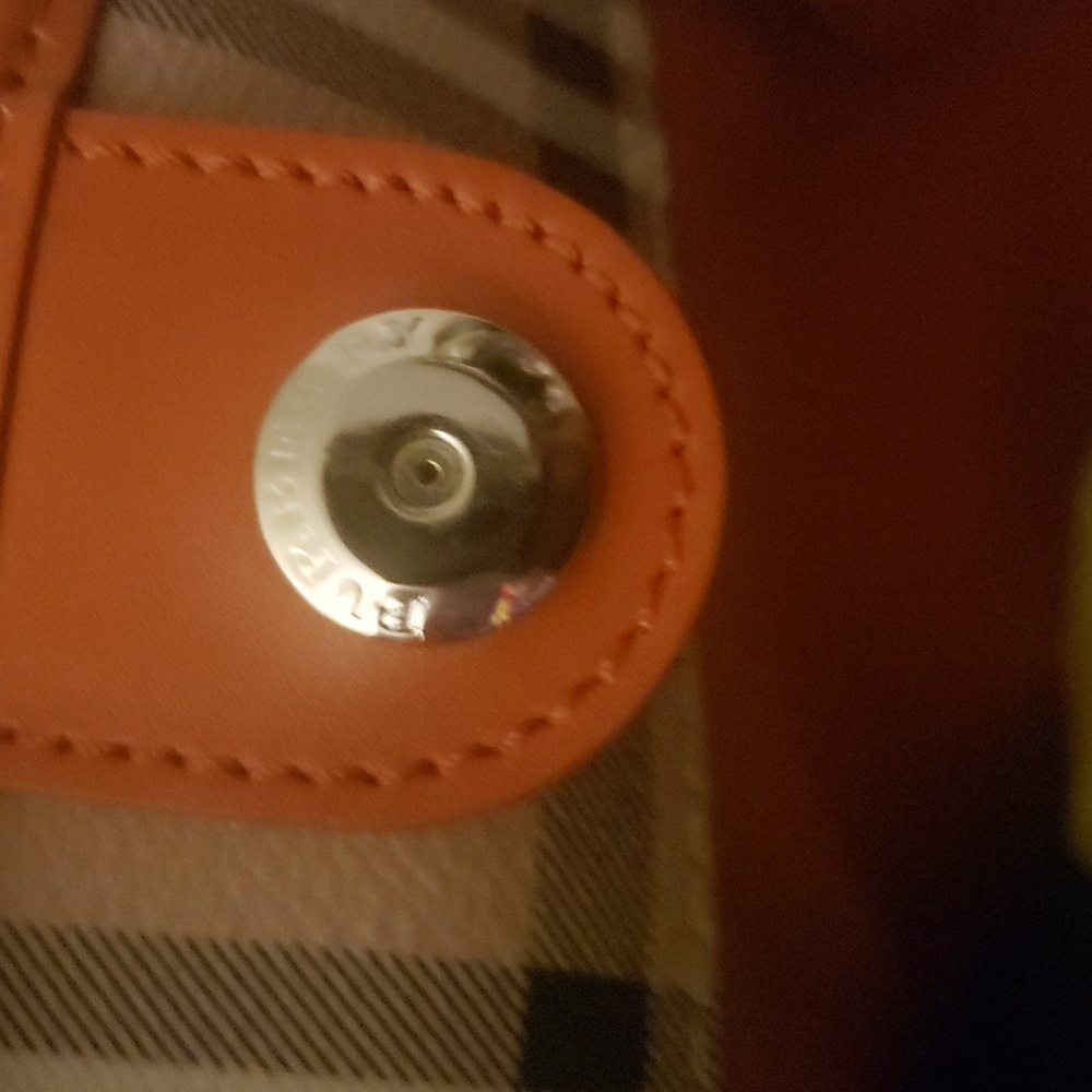 Burberry Haymarket Canterbury Tote - Picture 12 of 16